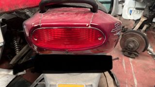 Piloto trasero Peugeot Speedfight