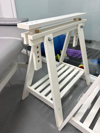 Mesa escritorio cristal + 2 caballetes