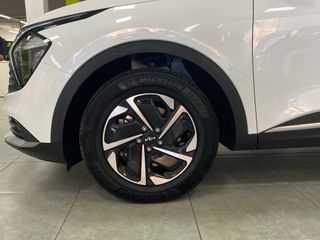 KIA Sportage Drive 4x2 1.6 TGDI 215CV Auto. HEV!!!