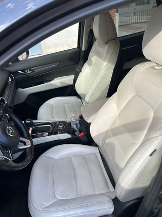 Mazda CX-5 2017 automatico gasolina.