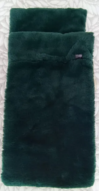 Bufanda de Cuello verde con perlas