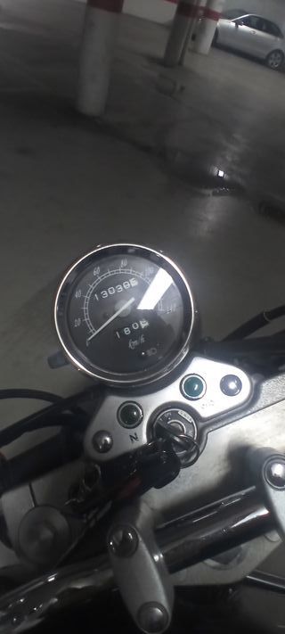 Suzuki Marauder 125cc Negra