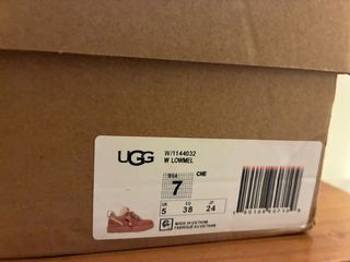 Stivali UGG nuovi con etichetta