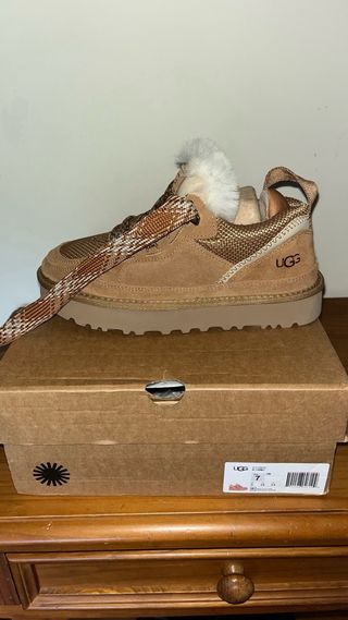 Stivali UGG nuovi con etichetta