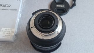 Objetivo Nikon AF-S DX Nikkor 18-140mm VR