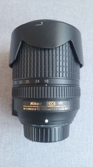 Objetivo Nikon AF-S DX Nikkor 18-140mm VR