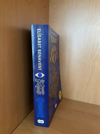 Un cuento perfecto - Libro - Elisabet Benavent