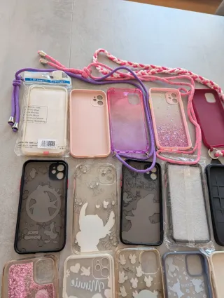 16 Fundas iPhone 11
