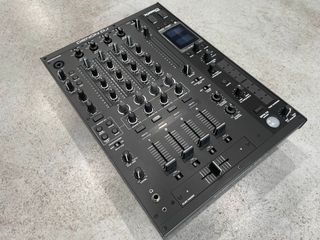 Denon DJ X1850 + Decksaver ( 005456 )