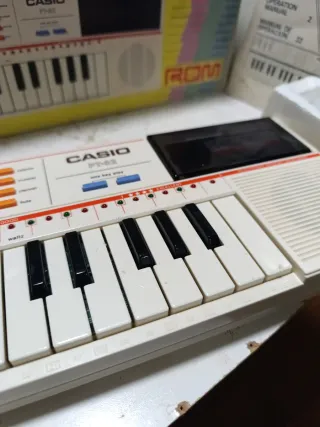 Teclado Casio PT-82