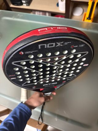 Palas de pádel South y NOX