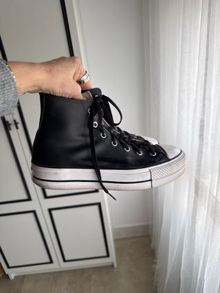 Converse Piel Negras Talla 38