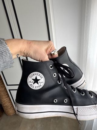 Converse Piel Negras Talla 38