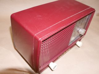 Radio Jucky Antigua Marrón/Rojo