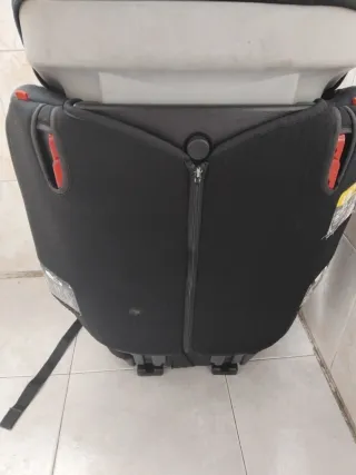 Silla de coche negra 9-18kg