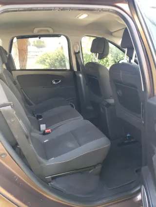 Renault Scenic 2010 1.9 dci 130 caballos