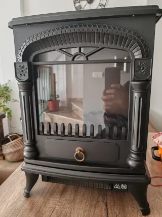 Estufa Eléctrica SilverCrest Negra