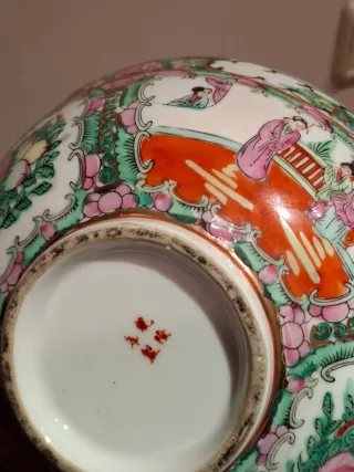 Cuenco porcelana china medallón rosa años 50