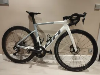 BH RS1 Bicicleta de Carretera
