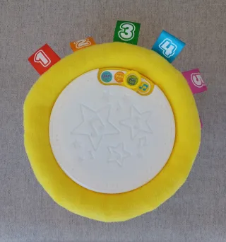 Juguetes bebé: Tambor bilingüe y aros apilables.