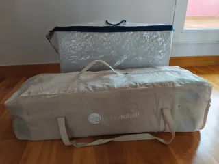 Cuna de viaje con colchón