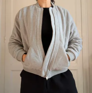 Chaqueta bomber gris
