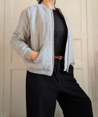 Chaqueta bomber gris