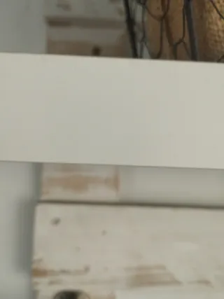 Estantería blanca de madera tengo 3 unidades