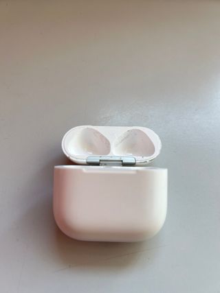 Airpods 4 (Estuche y Casco Izq) sin ANC. Garantía