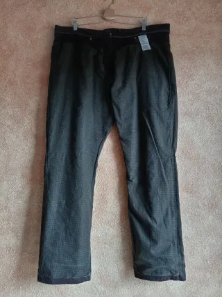 Pantalón térmico C&A marrón chocolate W42