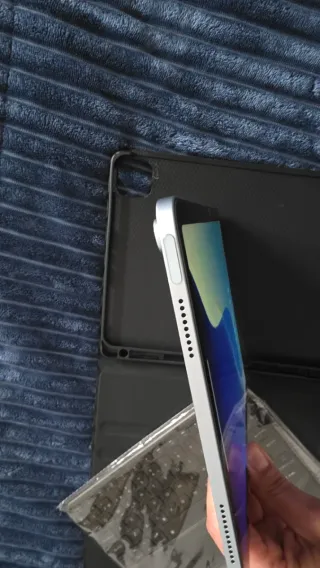 iPad Air (M3) 11 Praticamente Novo