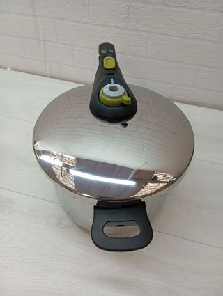 Olla a presión 6 l Tefal Secure 5 Neo