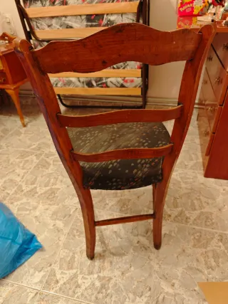 Sillas de peineta de madera