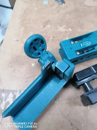 Herramienta para cantos de melamina