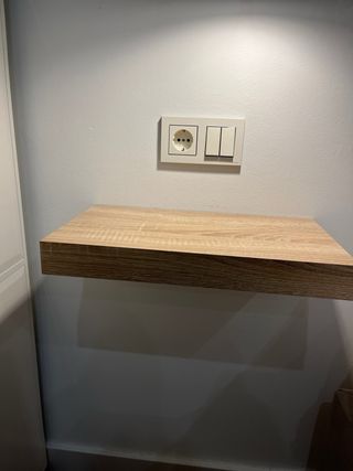 Estantería / mesita de noche  Precio del par