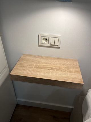 Estantería / mesita de noche  Precio del par