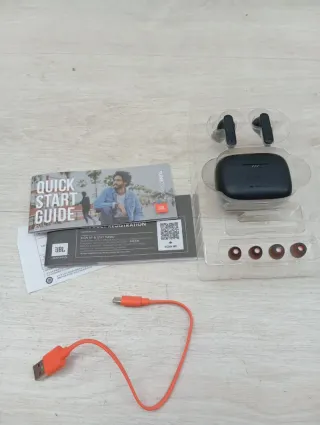 JBL Auriculares inalámbricos Bluetooth TUNE230NC