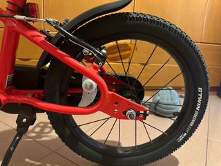 Bicicleta infantil Btwin casi nueva