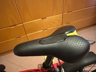 Bicicleta infantil Btwin casi nueva