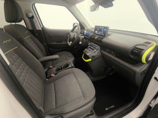 Hyundai INSTER CROSS MAXX 115CV 49KWH 2025