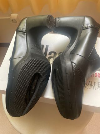 Zapatos Callaghan Negros Talla 37.