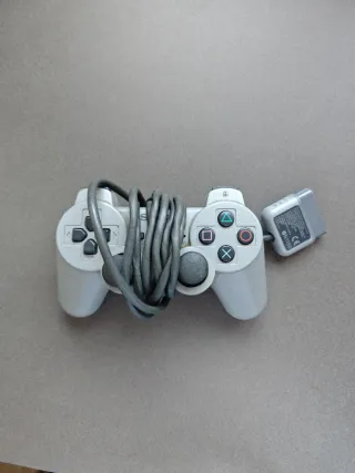 Consola PS2 Sony Negra + 3 Mandos