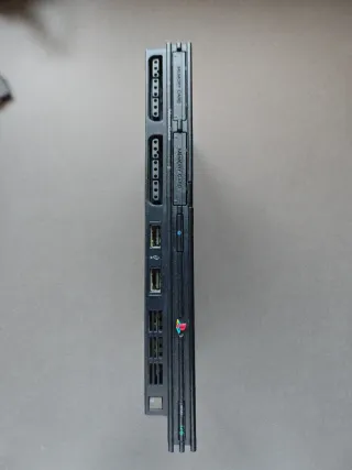 Consola PS2 Sony Negra + 3 Mandos