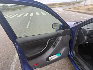 Seat León 1.9 TDI Azul