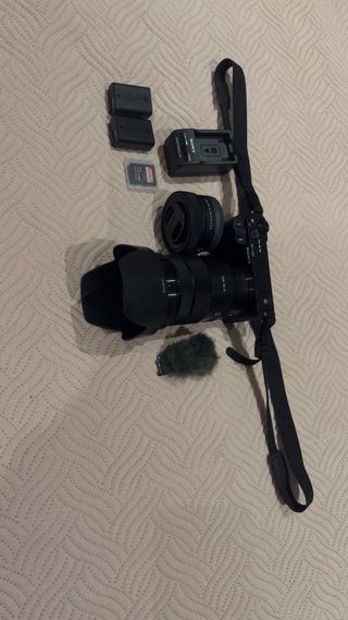 Cámara Sony ZV E10- 2 Lentes