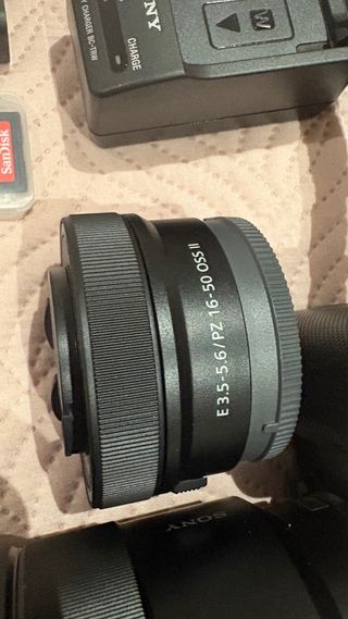 Cámara Sony ZV E10- 2 Lentes