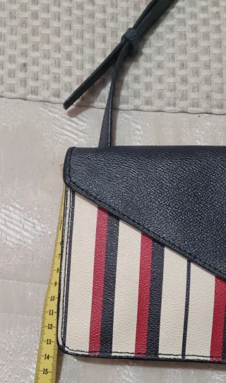 Bolso bandolera Tommy Hilfiger rayas