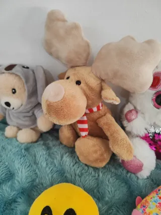 Lote de peluches variados
