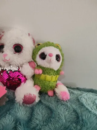 Lote de peluches variados