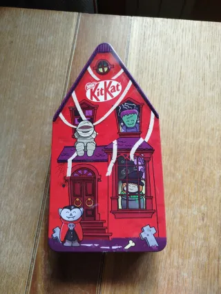 Lata metálica Halloween Kit Kat